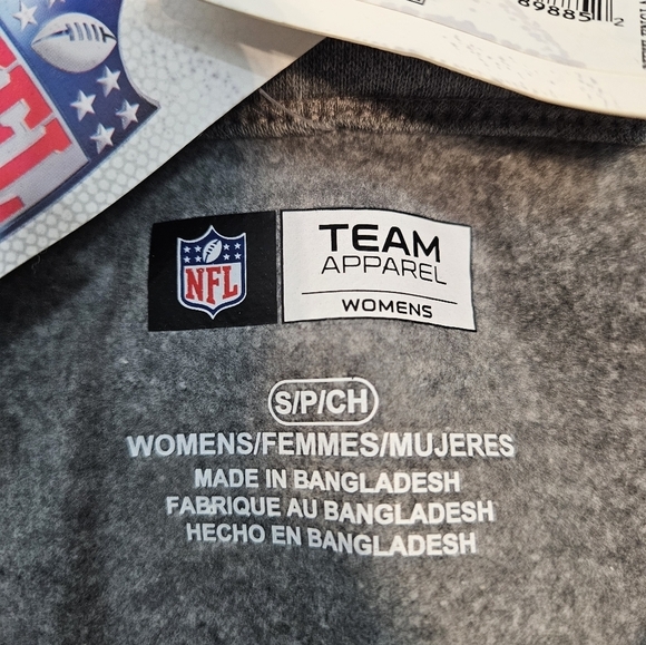 NWT NFL New England Patriots Crew Neck Raglan Sleeve Sweatshirt Size Small Women - Picture 7 of 9